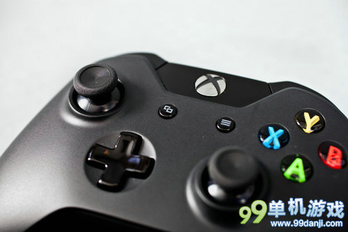 Xbox One游戏实体包装盒新谍照 延续经典绿色风格