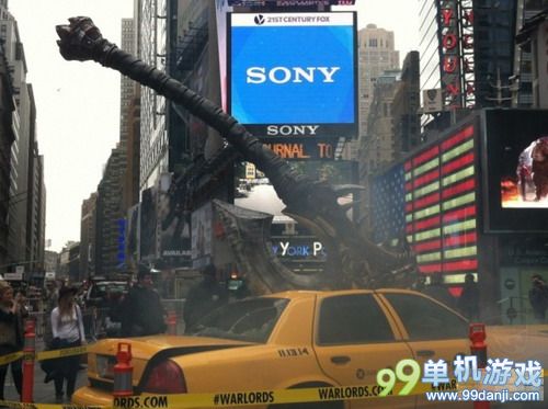 纽约街头惊现《魔兽世界》震撼场面 兽人来袭！