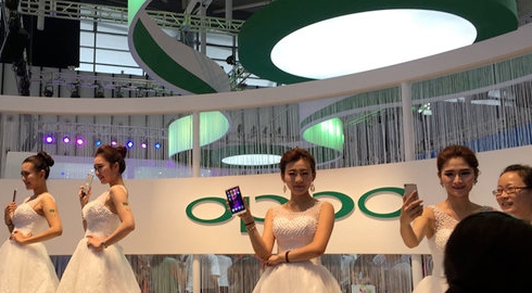 OPPO R7 Plus电信版参数配置怎么样?售价多少?